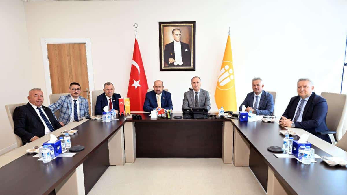 Başkan ÖZPOLAT; “ROMANYA YİRMİBİN TÜRK ŞİRKETİ VE YÜZBİN İNSANIMIZA VATAN OLDU”